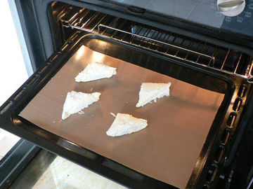Black PTFE Teflon Non-Stick Cooking Liner For Oven Liner , 260 °C